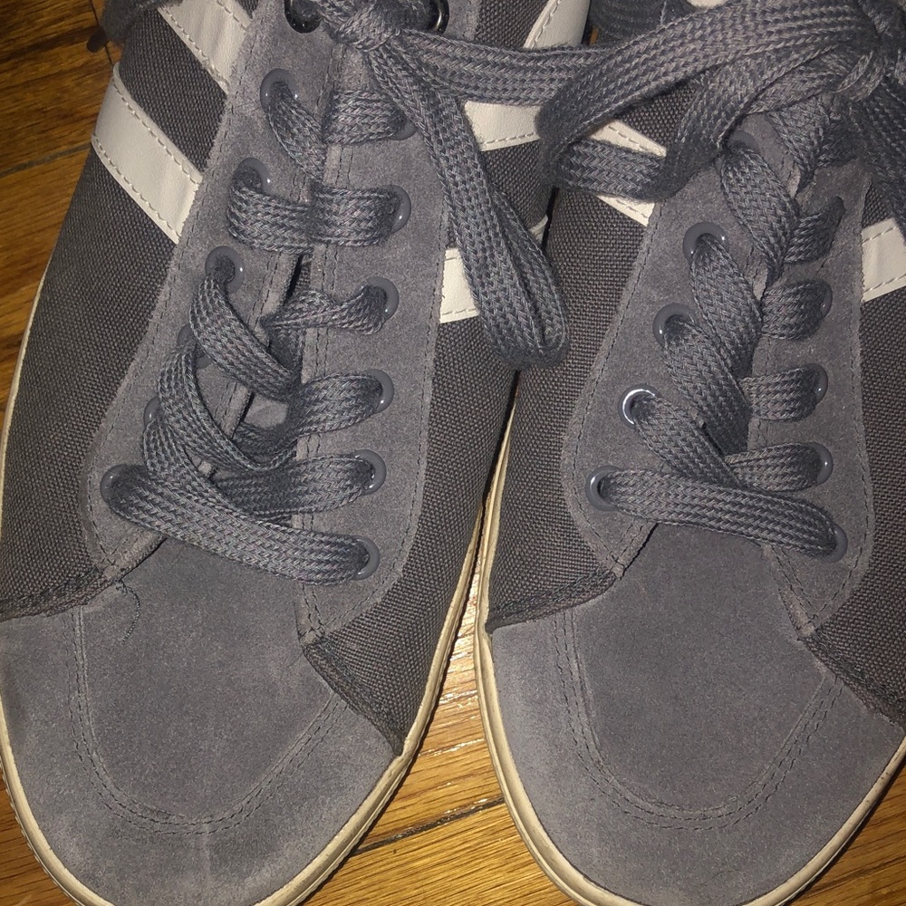 Gola Gray and White Sneakers - Picture 4 of 4